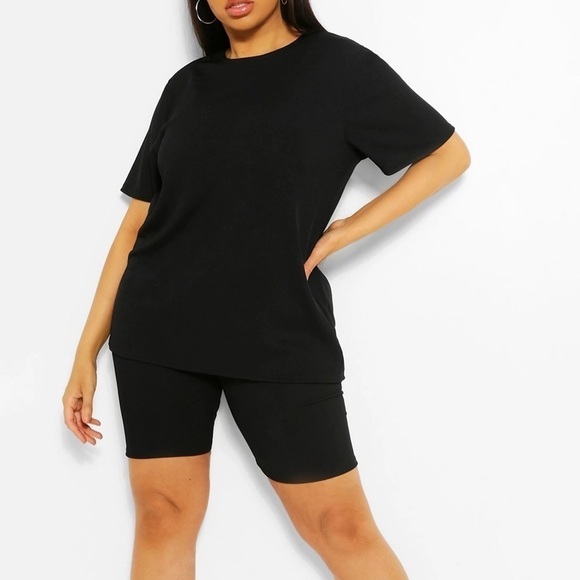 Boohoo Plus Ribbed Co-ord Bike Short Set - US 12 - Picture 1 of 3